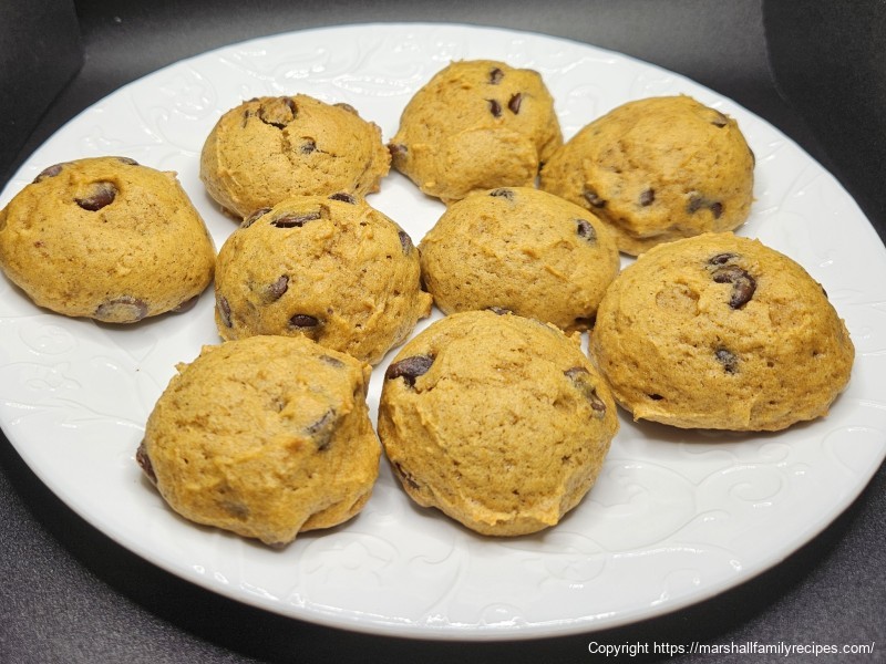 Pumpkin Chocolate Chip Cookies